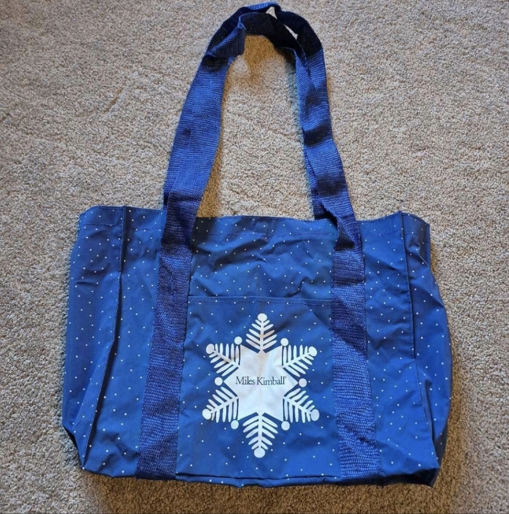 ❤️‍🔥Miles Kimball Snowflake Tote Bag